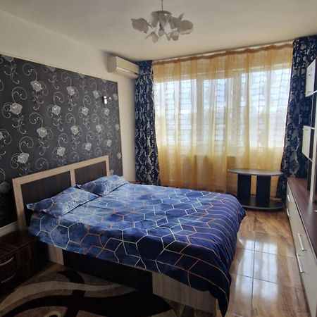 Apartament Back Галац Екстер'єр фото