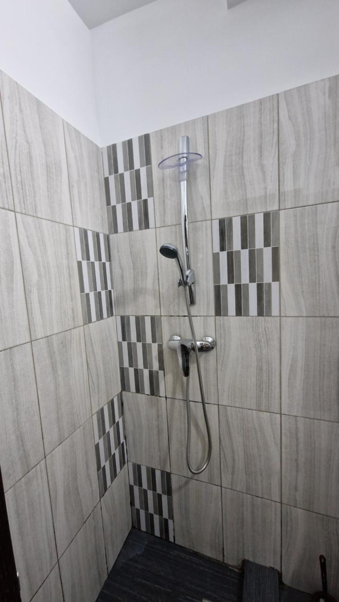 Apartament Back Галац Екстер'єр фото